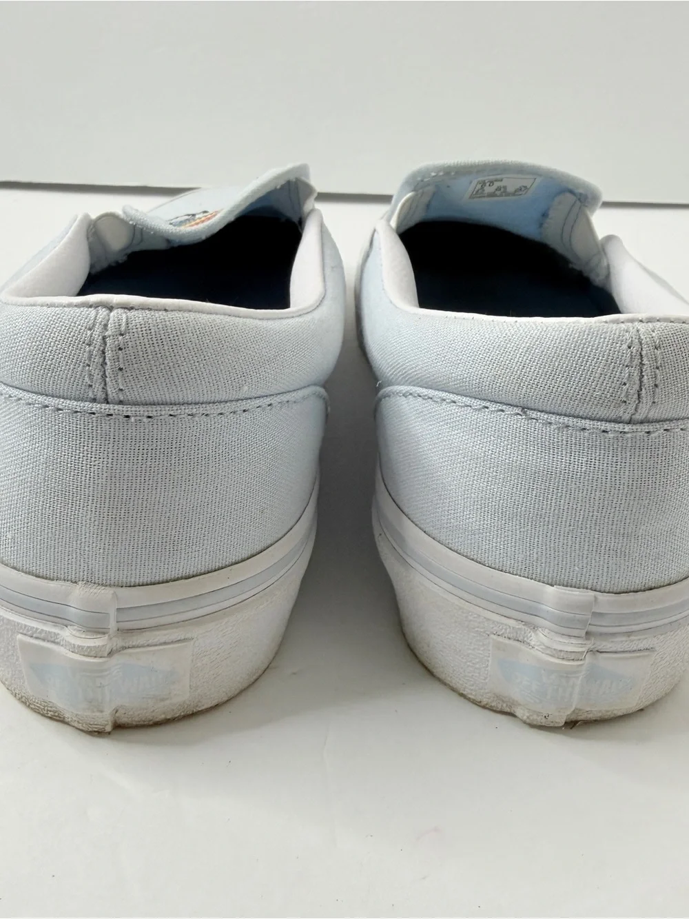 Vans Blue Canvas Slip On With Sequin Rainbow Jr Kids 6 women’s 8
